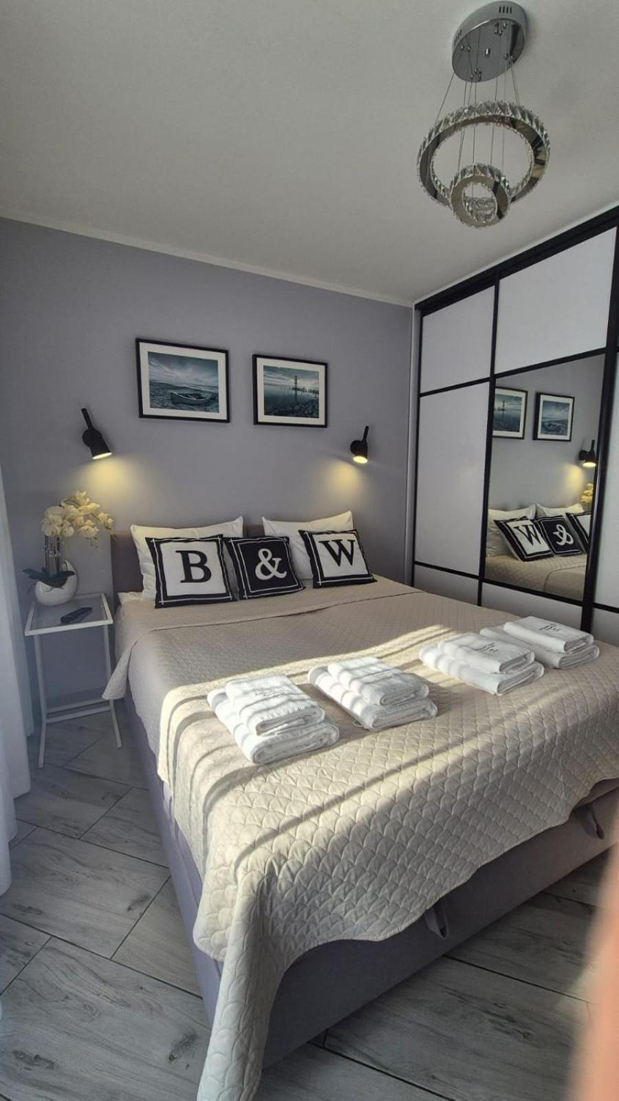 Apartament Black-White Мельно Экстерьер фото